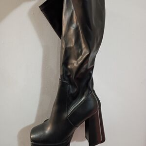 Black Over-the-Knee Platform Boots